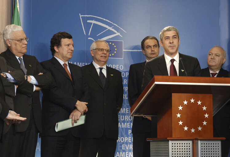 Opening of an exhibition commemorating the 20th anniversary of the accession of Spain and Portugal to the EU.