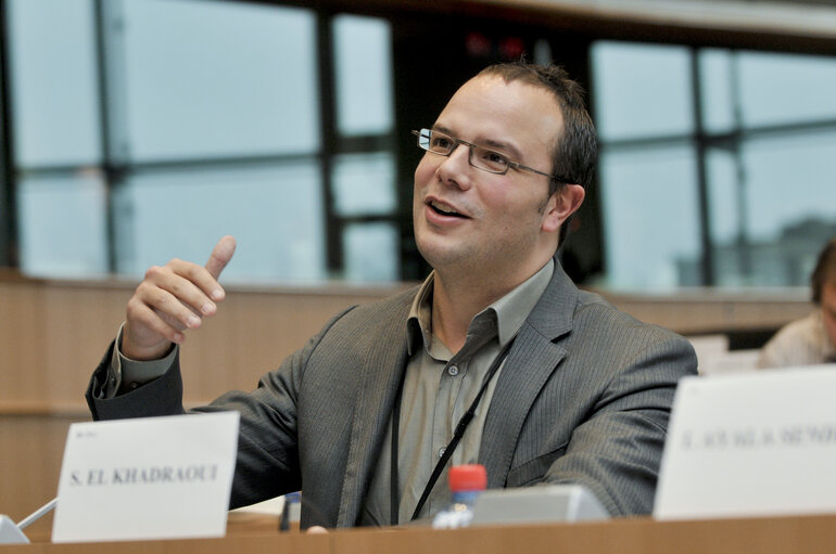 Fotó 2: MEP Saïd EL KHADRAOUI in Plenary Session