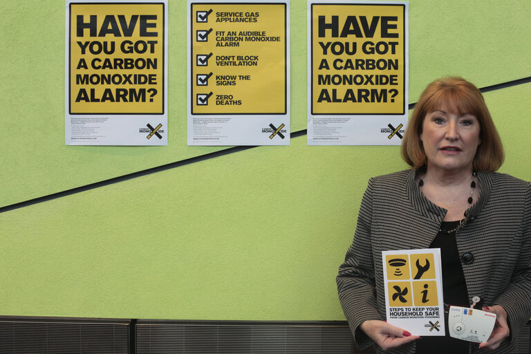 Valokuva 13: CO Carbon monoxide Demonstration