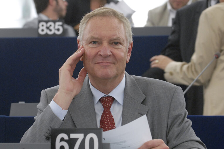 Fotogrāfija 4: MEP Hans-Peter MAYER