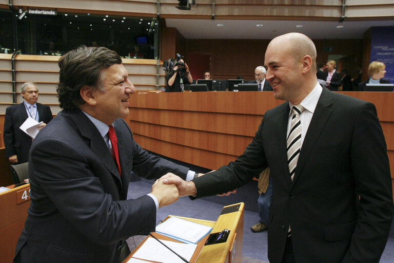 Fotografija 5: Session plénière      Plenary session   REINFELD Fredrik, 2009, Présidence du Conseil européen, SE-SUEDE, Parlement européen à Bruxelles, Barroso José Manuel Durao 07-10-2009