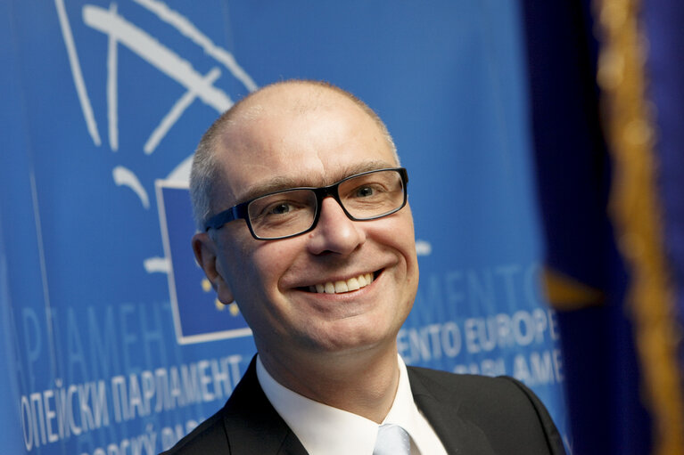 Portrait of MEP Peter SIMON