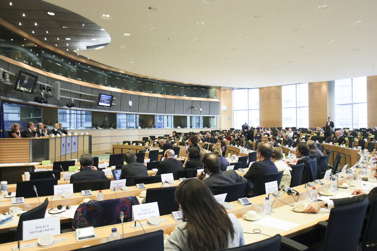 Fotografie 13: Mini-Hearing on The Recast of the Roaming Regulation