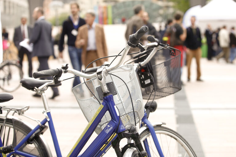 Fotografija 6: Mobility Week in front of the European Parliament in Brussels