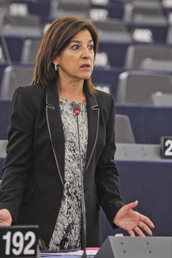 Foto 12: MEPs during plenary session in Strasbourg, week 39