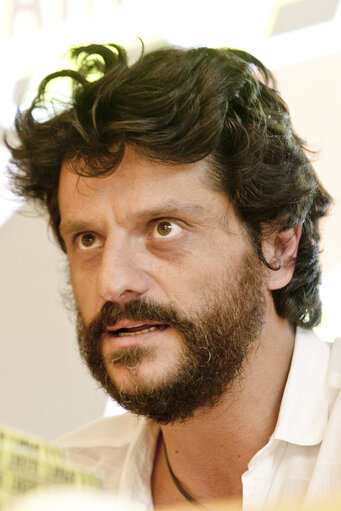 Fotografia 10: Film screening Spain's Secret Conflict