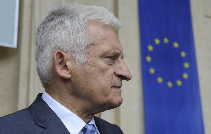 Foto 10: EP President during his joint press conference in Czech Senate