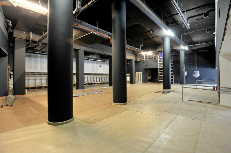 Photo 8 : WIB Visitors center construction site