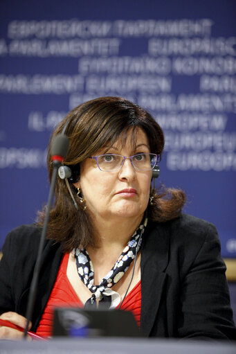 Fotografija 6: Press conference on new Consumer Rights Directive