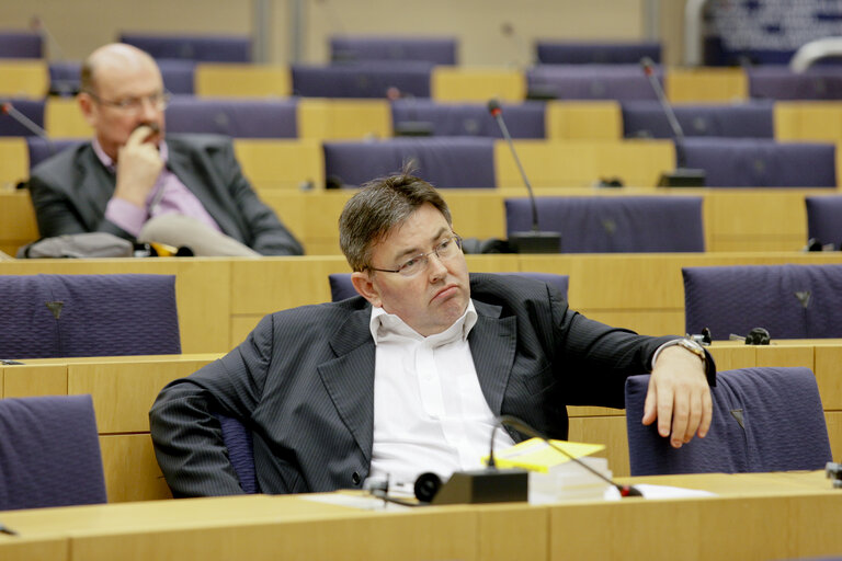 Foto 3: Press conference - Presentation of the book After Belgium - The orderly split-up by Vlaams Belang party members