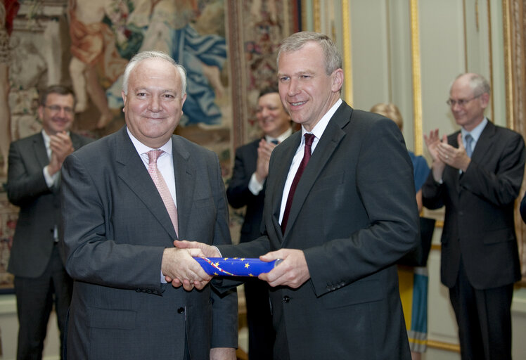 Foto 14: Opening ceremony of the Belgian Presidency of the EU hosted by His Majesty Albert II, King of Belgium Chateau de Laeken - Brussels