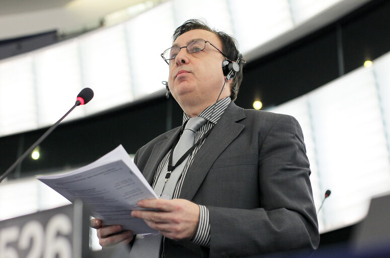 Zdjęcie 31: Plenary session week 51 2014 in Strasbourg - Implementation of the Fuel Quality Directive