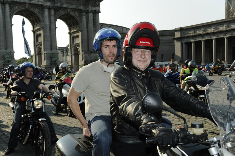 Photo 5: Motorcycling into the 21 st Century