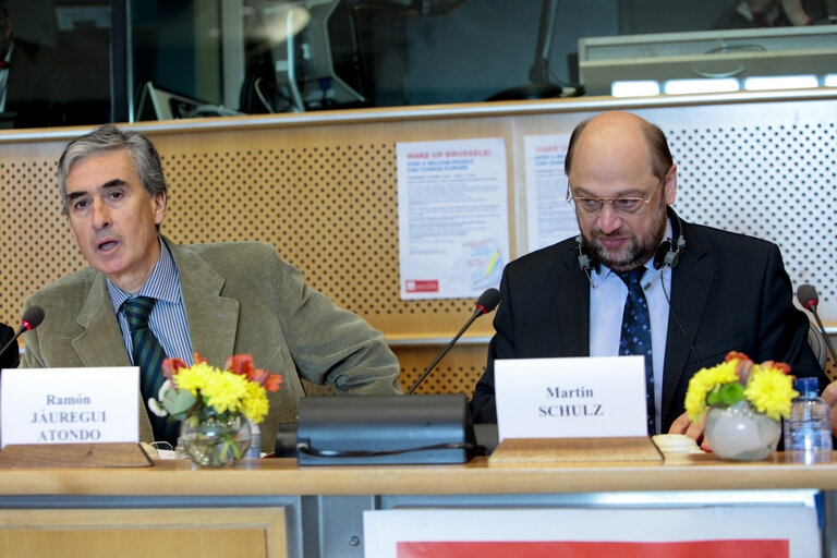 Public Hearinfg S&D group: Wake up Brussels How a million people can change europe