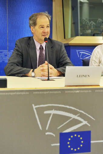 Fotografie 4: Press conference on the election results.