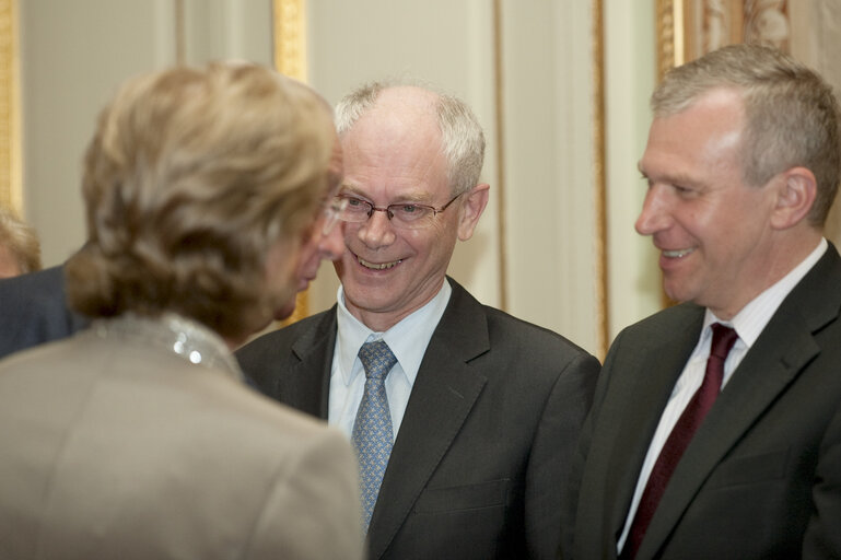 Foto 18: Opening ceremony of the Belgian Presidency of the EU hosted by His Majesty Albert II, King of Belgium Chateau de Laeken - Brussels