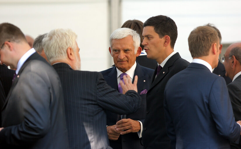 Foto 7: Poland marks the 70th anniversary of the outbreak of World War II by holding a ceremony