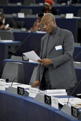 Photo 6 : 28th ACP-EU Joint Parliamentary assembly in Strasbourg  Sitting ' The social and economic consequences of malnutrition in ACP countries '  Statement of Commissioner in charge of international cooperation and development