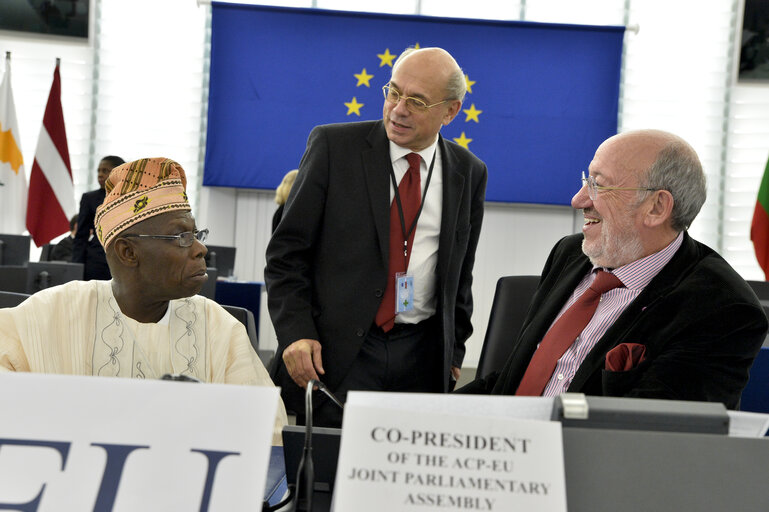 Fotografi 13: 28th ACP-EU Joint Parliamentary assembly in Strasbourg  Keynote debate ' Yes! Africa can live up to its ambitions '