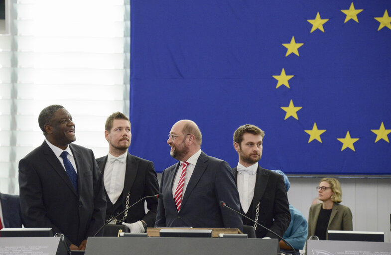 Valokuva 23: Sakharov Prize 2014 award ceremony in plenary presided by EP President