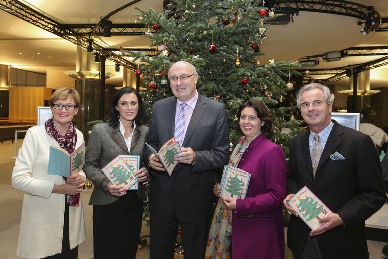 Austria offers a Christmas tree to the European Parliament