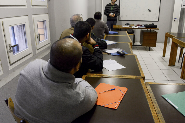 Fotagrafa 2: Strasbourg detention centre. Learning training classes for inmates.