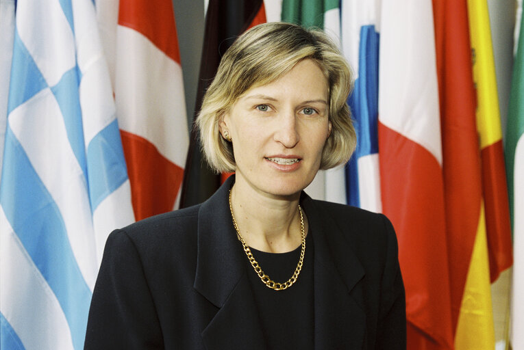 Fotografija 1: MEP Angelika NIEBLER in the European Parliament