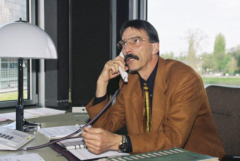 Portrait of MEP Norbert GLANTE in Strasbourg