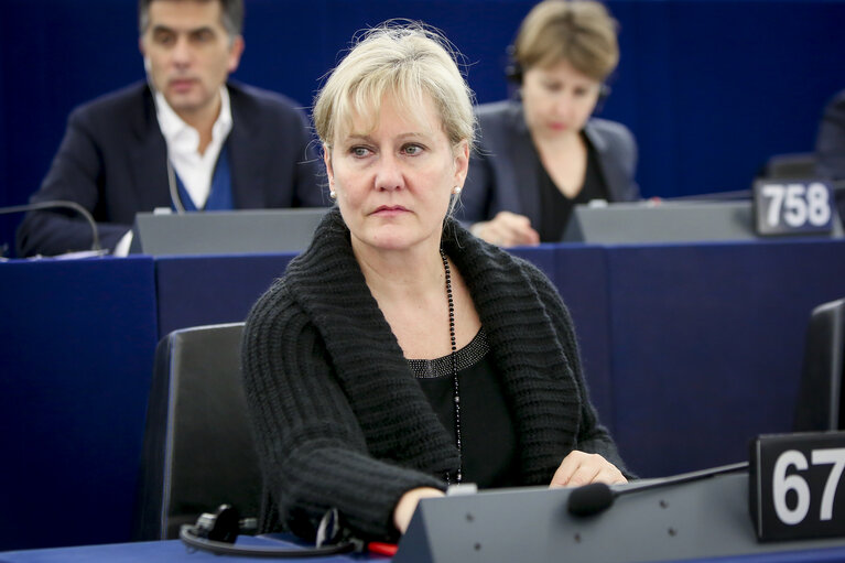 Foto 3: Nadine MORANO in the EP in Strasbourg