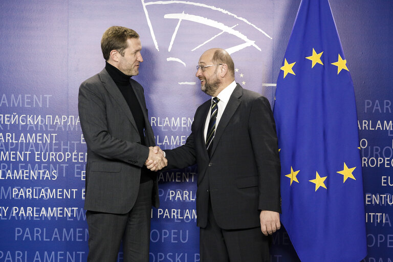 Fotografi 4: Martin SCHULZ - EP President meets with Paul MAGNETTE, mayor of Charleroi.