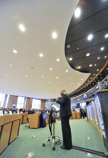 Foto 12: Fundamental rights conference.  Ensuring access to justice in times of economic crisis.