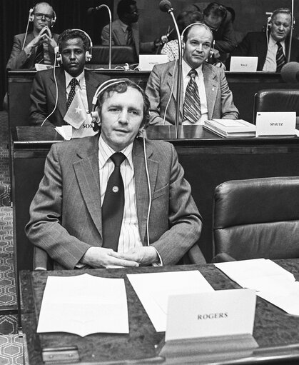 Fotagrafa 6: Allan ROGERS and Jean SPAUTZ during the African Caribbean and Pacific group of states dialogue with Europe in 1978 in Luxembourg