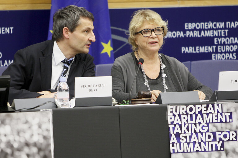 Fotografia 19: Joint meeting of the committee on foreign affairs, the committee on development and subcommittee on human rights, in association with the delegation for relations with Iran.  Exchange of views with the representatives of 2012 Sakharov prize laureates