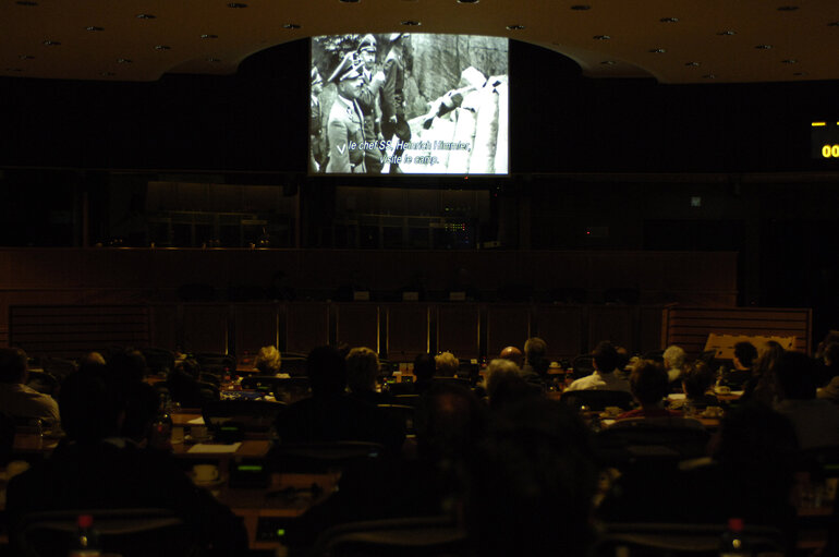 Fotografia 2: ALDE group - Projection of the film: I have never forgotten you (the life and legacy of Simon Wiesenthal)