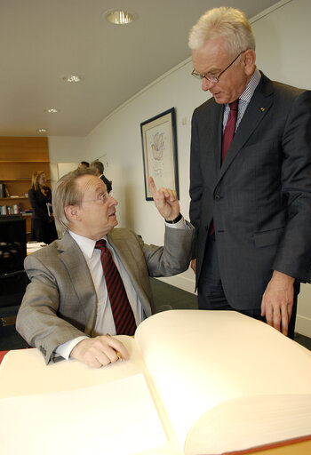 Fotografia 3: EP President meets with the President of the Parliamentary Assembly of the Council of Europe.