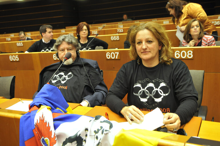 Fotografie 10: Extraordinary plenary session of the EP in Brussels, on the situation in Tibet.