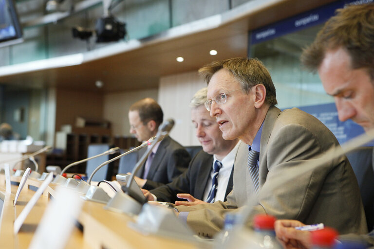 Fotografie 3: ENVI Committee meeting in Brussels - Exchange of views with the Commissioner in charge of Environment