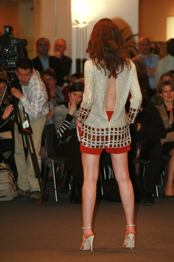 Valokuva 6: Fashion show at the EP in Brussels