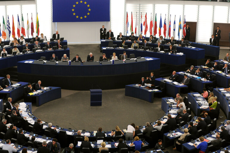 Foto 16: Formal sitting during the visit of  the President of France to the EP.