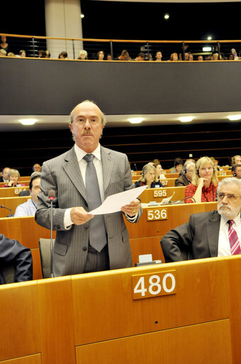 Armando FRANCA in plenary session in Brussels.