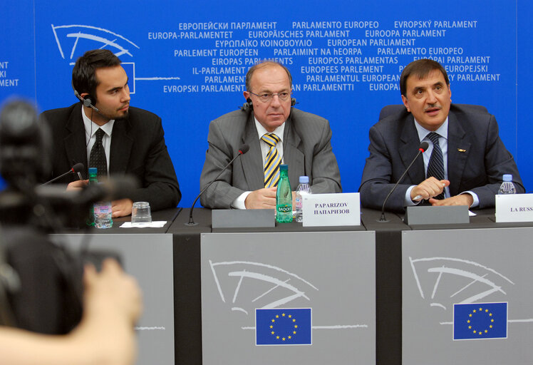 Fotografi 2: Press conference on the Internal market for natural gas.