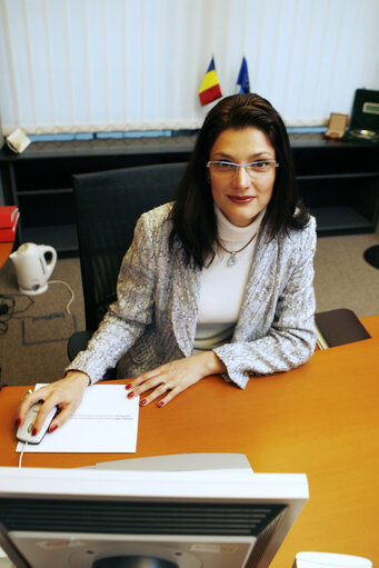 Foto 14: MEP Ramona Nicole MANESCU at the EP in BRussels.