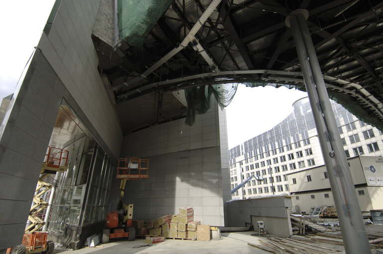 Fotografie 29: Ongoing construction works at the EP building in Brussels.