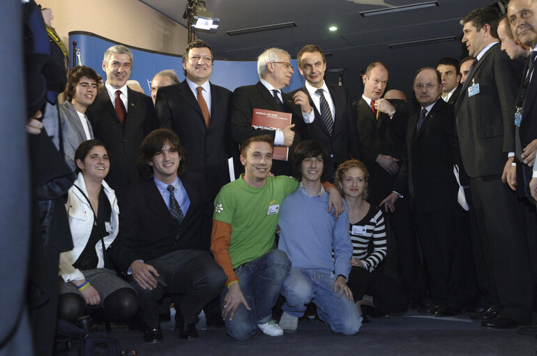 Opening of an exhibition commemorating the 20th anniversary of the accession of Spain and Portugal to the EU.