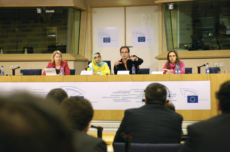 Zdjęcie 7: Press conference in Brussels on Human Rights in Western Sahara