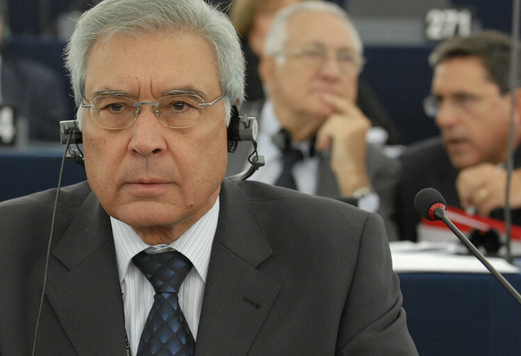 Fotogrāfija 2: Panayiotis DEMETRIOU in plenary session in Strasbourg.