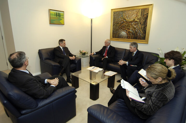 EP President meets with Mr Vladimir Drobnjak, EU Chief Negotiator of Croatia, in Brussels