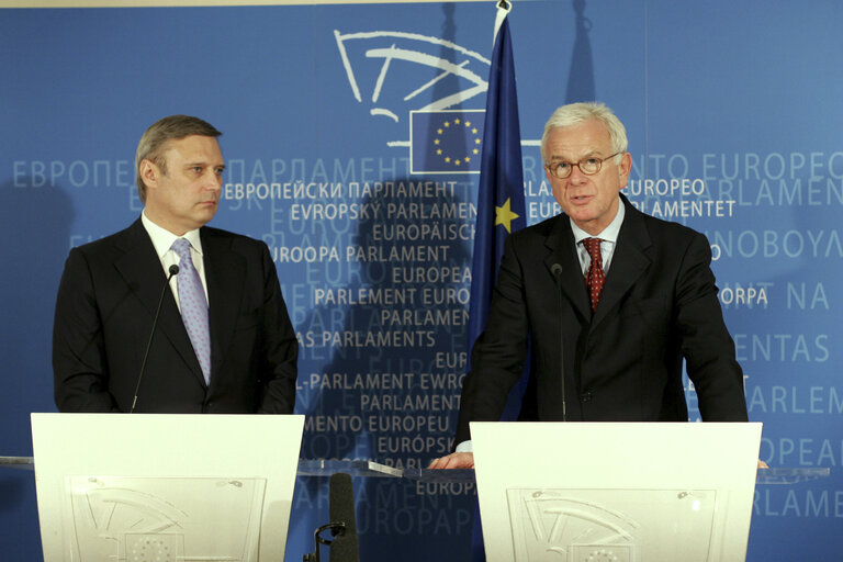 Fotografija 7: EP President meets with Mikhail KASYANOV , chairman of the People's Democratic Union (NOS) and former Russian Prime Minister