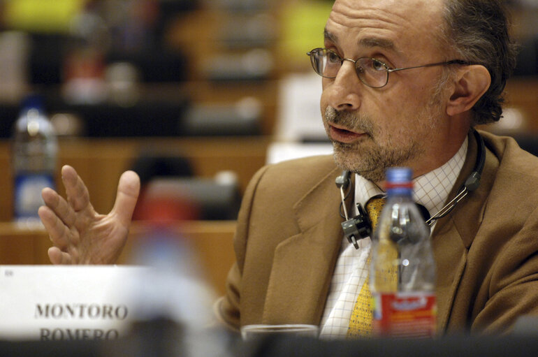 Fotografia 12: ECON Committee meeting with the President of the European Central Bank.