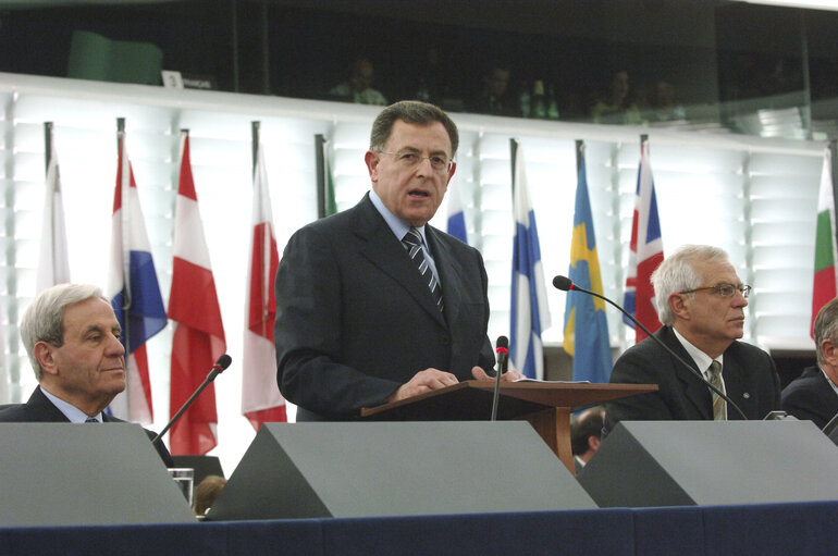 Plenary session in Strasbourg - Address by Fouad SINIORA, Prime Minister of Lebanon